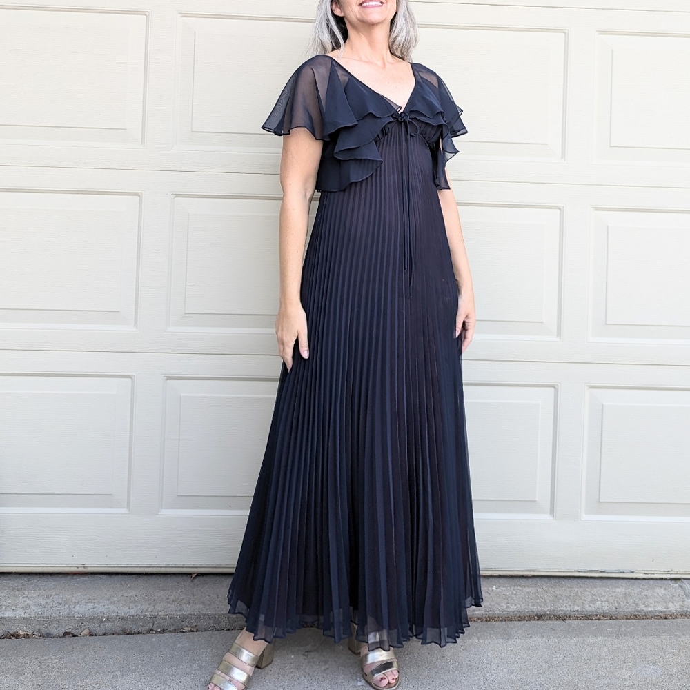 navy chiffon FLOATY MAXI DRESS 1970's 70's S